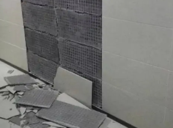 金东瓷砖空鼓维修公司分享下金东墙砖松动维修的知识